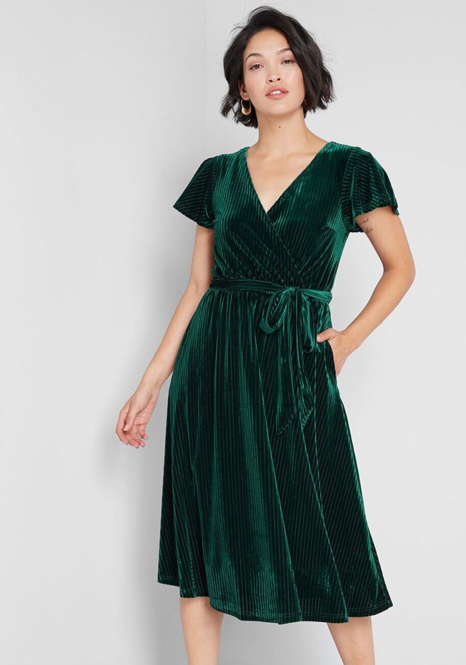 Modcloth Dress Size 1X Emerald Green Velvet Short Sleeve Dress, Faux Wrap,
